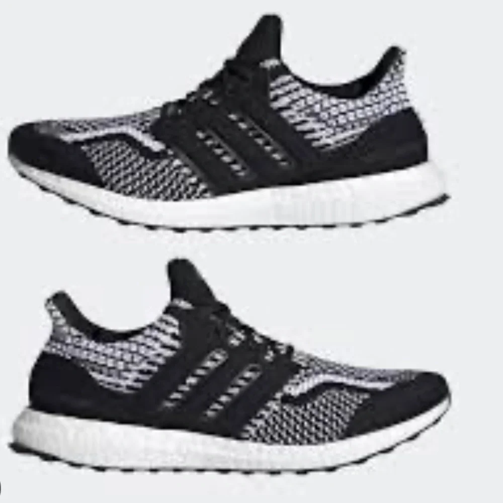Adidas ULTRABOOST 5.0 DNA SHOES